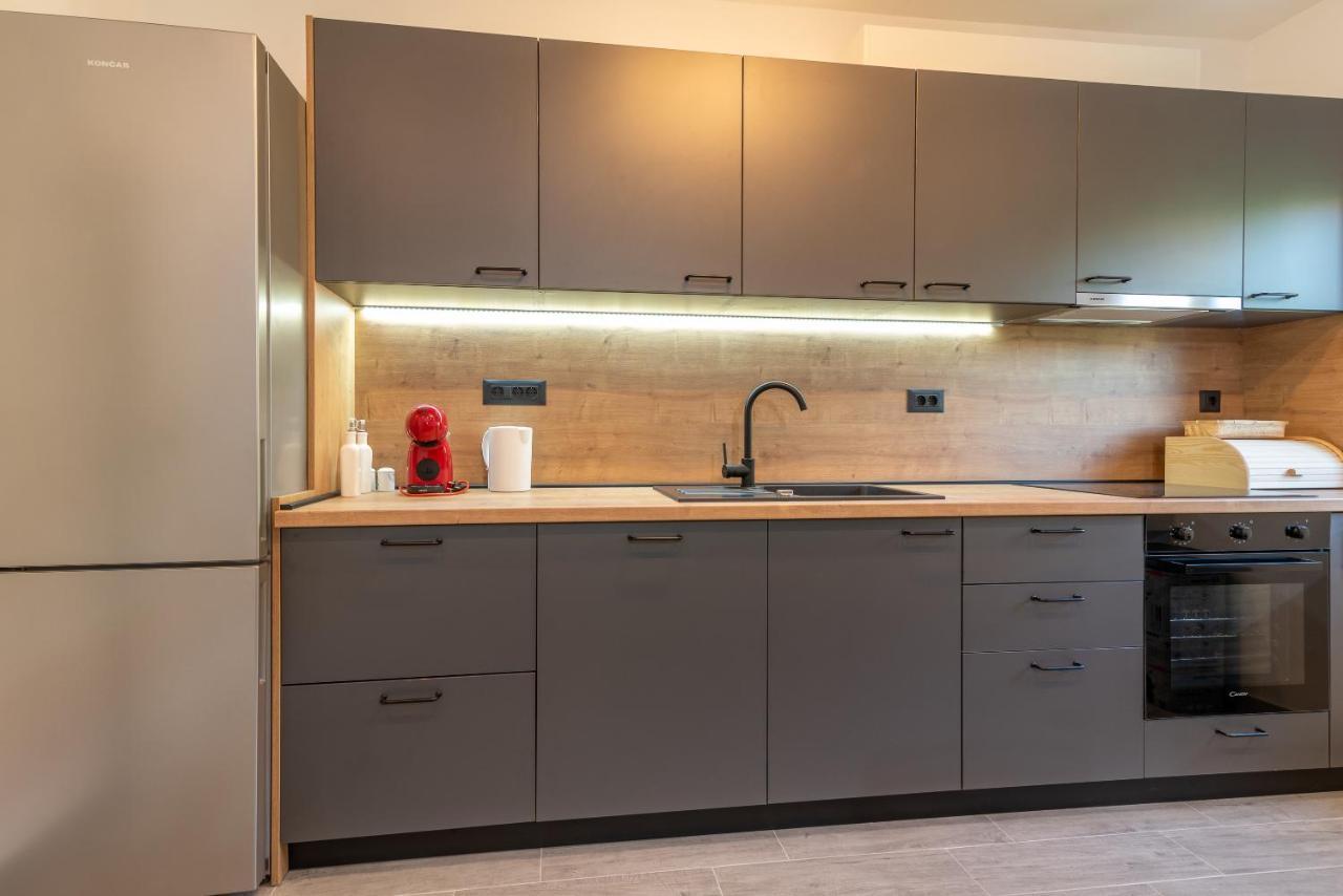 Apartman Galeb Trogir Bagian luar foto