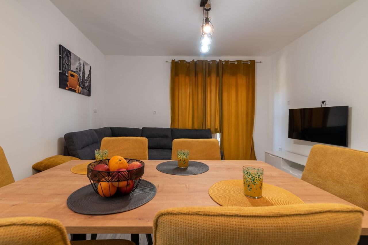 Apartman Galeb Trogir Bagian luar foto